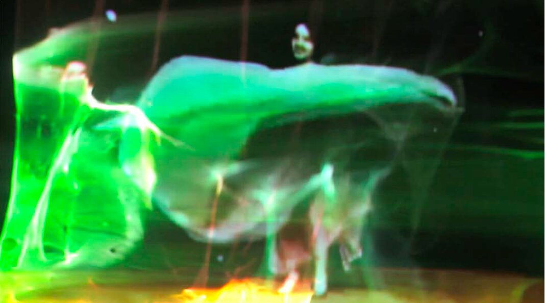 Miranda Lichtenstein, Danse Serpentine (doubled and refracted), 2010